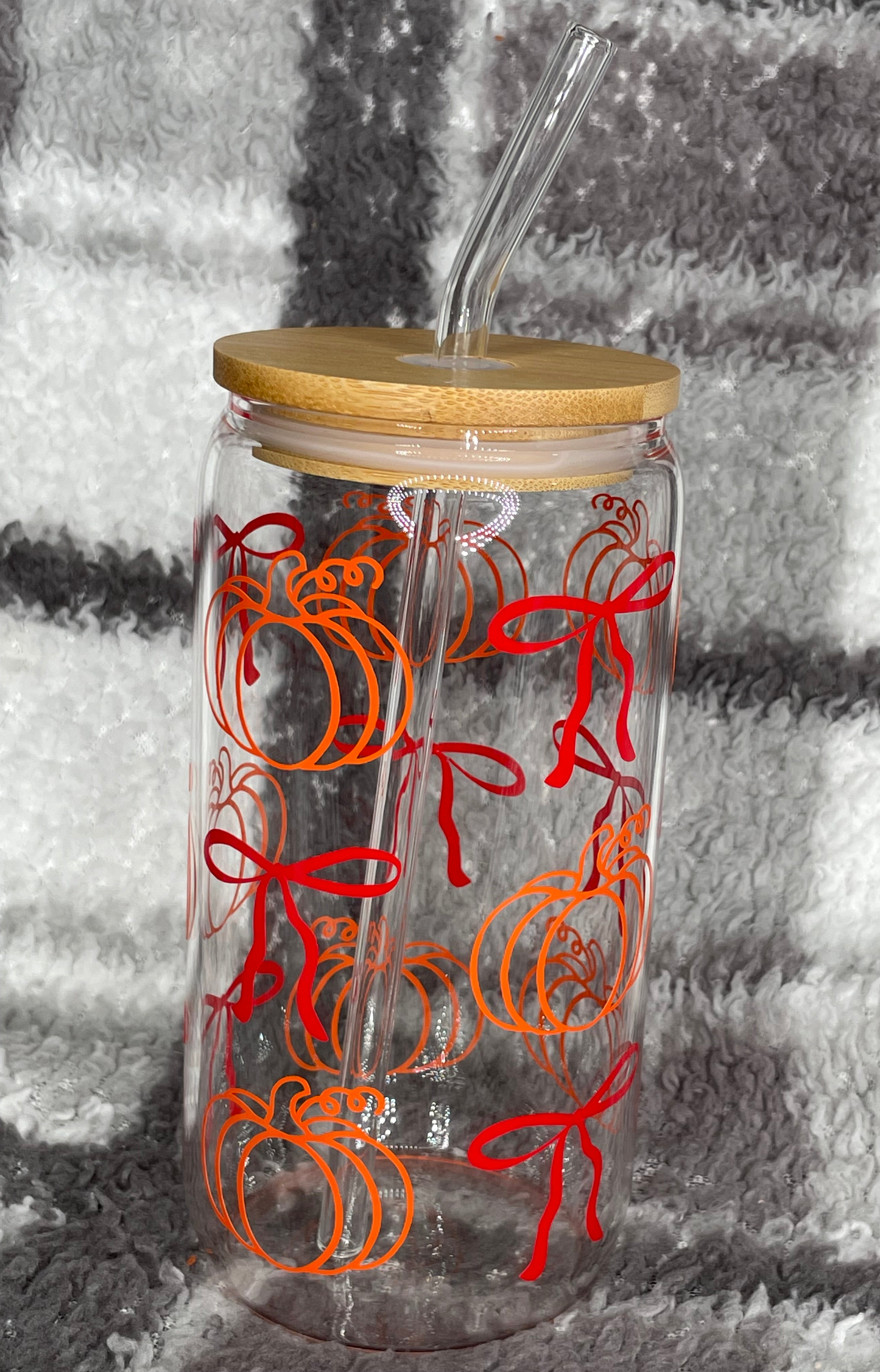 Halloween pumpkin glass tumbler cup with lid and straw